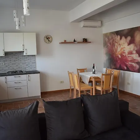 Ante Apartment