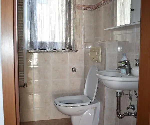 Ante Apartment *